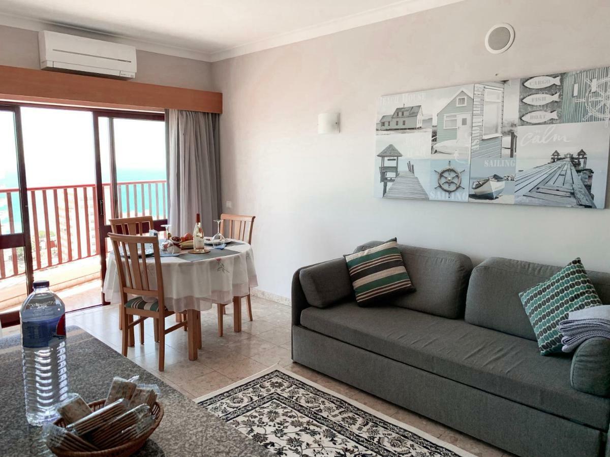 Panoramic Apartment In Portimao: Ocean View, Wifi Exteriör bild