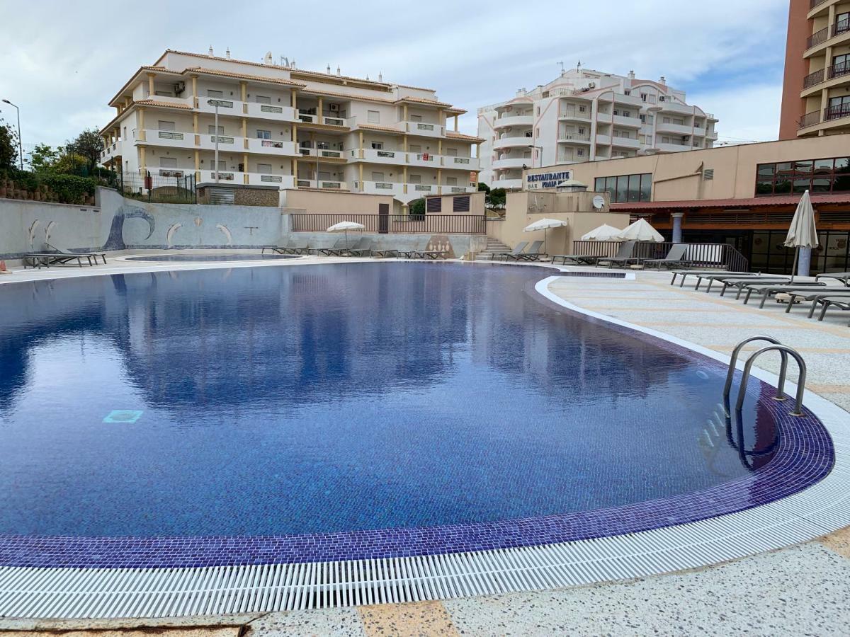 Panoramic Apartment In Portimao: Ocean View, Wifi Exteriör bild