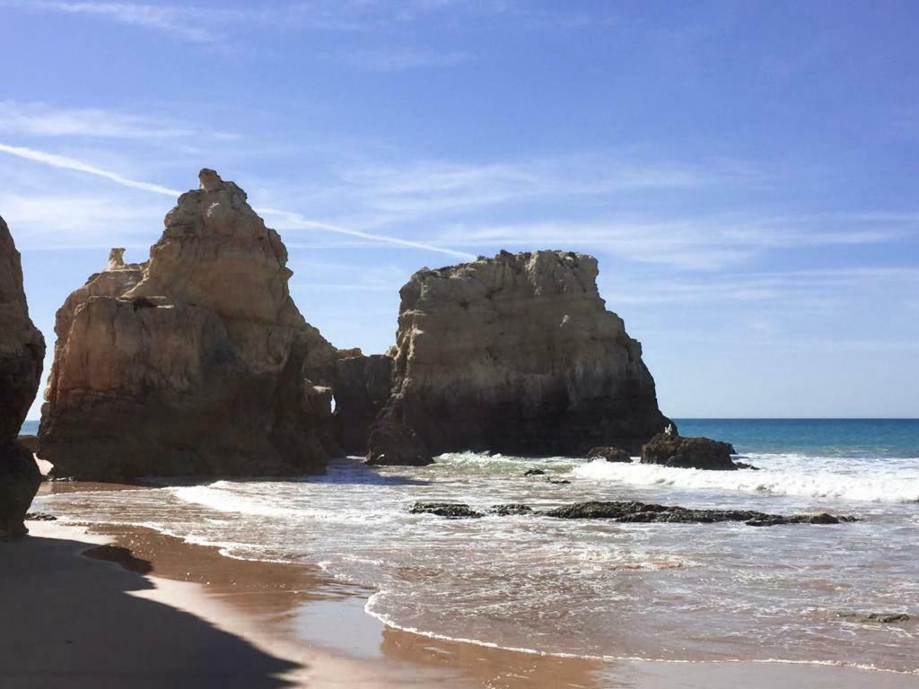 Panoramic Apartment In Portimao: Ocean View, Wifi Exteriör bild
